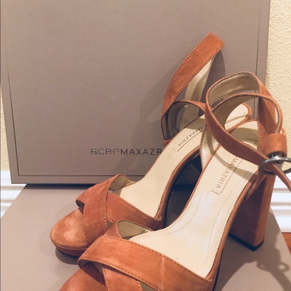 BCBG MAXAZRIA Suede Heels - Picture 3 of 5